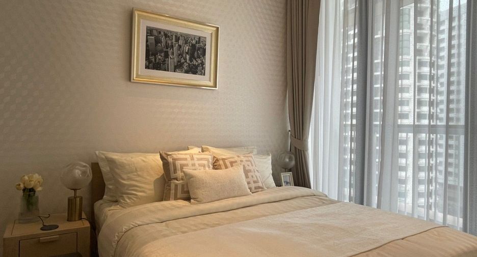 For rent 2 bedrooms apartment in Khlong Toei, Bangkok