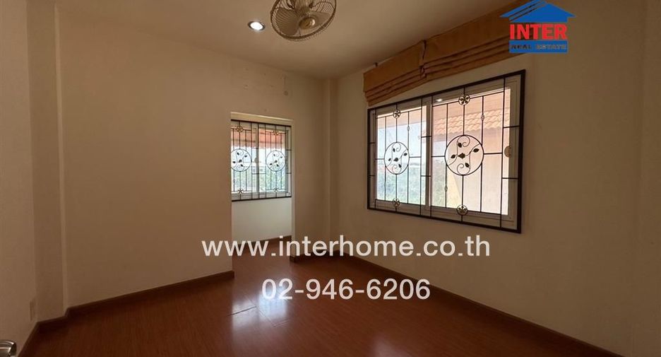 For sale 3 Beds house in Lam Luk Ka, Pathum Thani