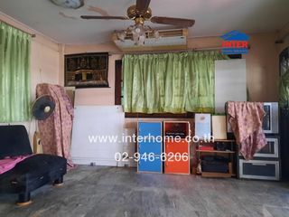 For sale 4 Beds house in Din Daeng, Bangkok