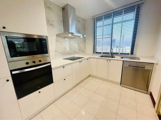 For rent 2 bedrooms apartment in Khlong Toei, Bangkok