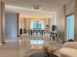 For rent and for sale 5 bed house in Bang Phli, Samut Prakan