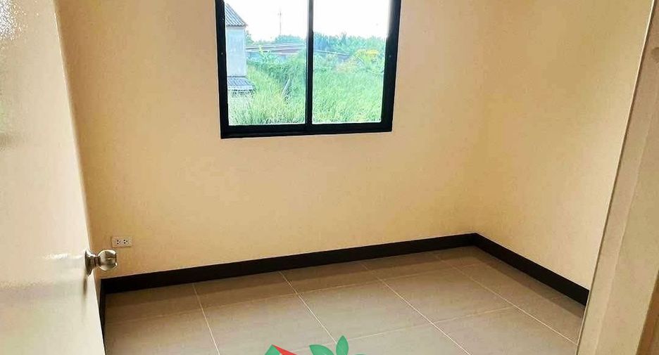 For sale 3 bedrooms townhouse in Don Mueang, Bangkok