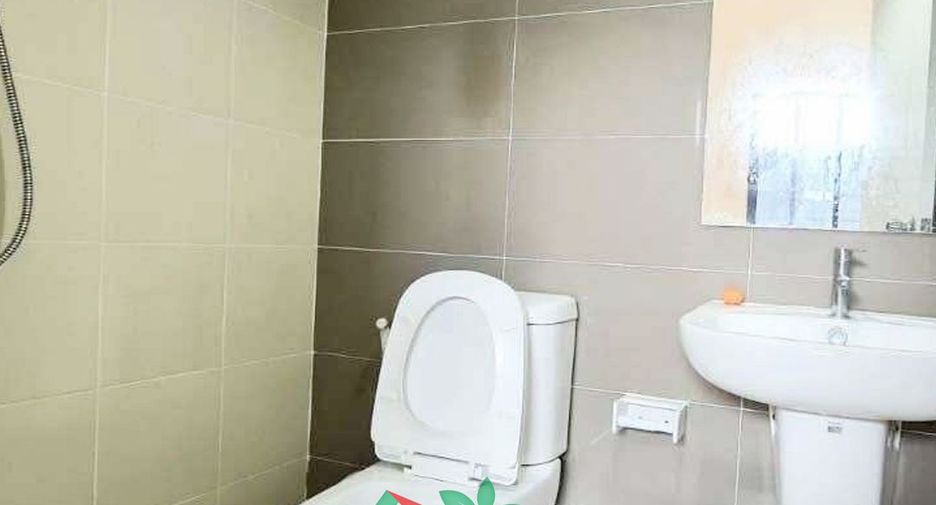 For sale 3 bedrooms townhouse in Don Mueang, Bangkok