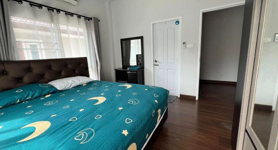 For rent and for sale 4 bedrooms house in San Kamphaeng, Chiang Mai