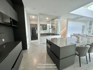 For rent and for sale 4 bed house in Bang Phli, Samut Prakan