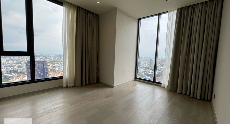 Wohnung zur Miete mit 3 Zimmer in Khlong Toei, Bangkok
