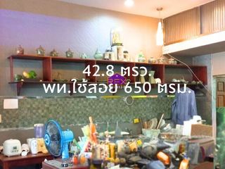 For sale 3 bed retail Space in Mueang Ratchaburi, Ratchaburi