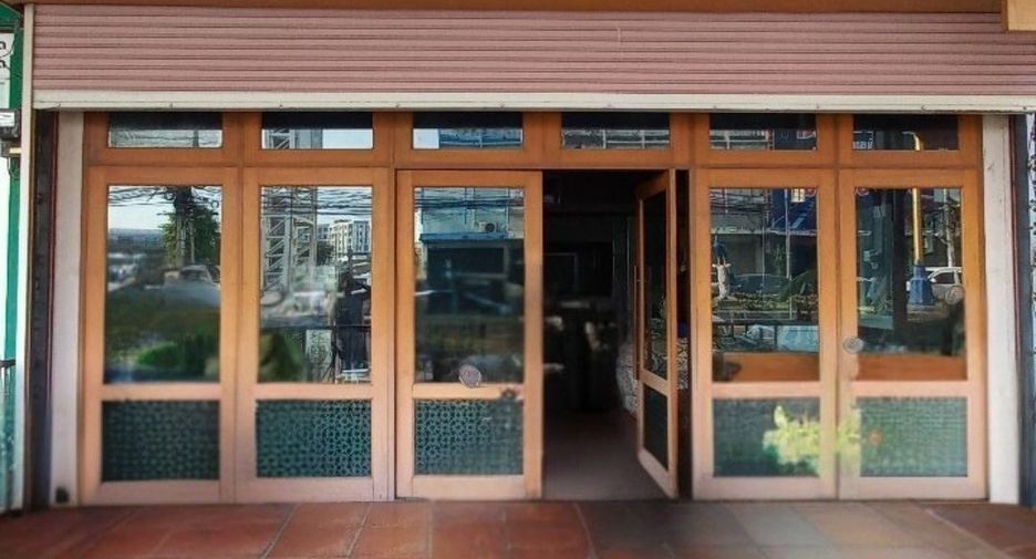 For sale 3 ベッドルーム retail Space in Mueang Ratchaburi, Ratchaburi