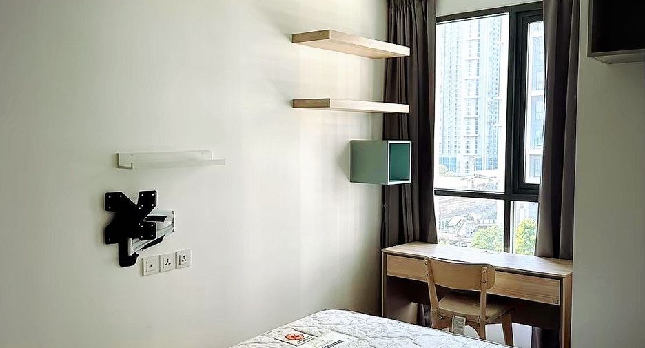 For sale 1 bed condo in Phra Khanong, Bangkok