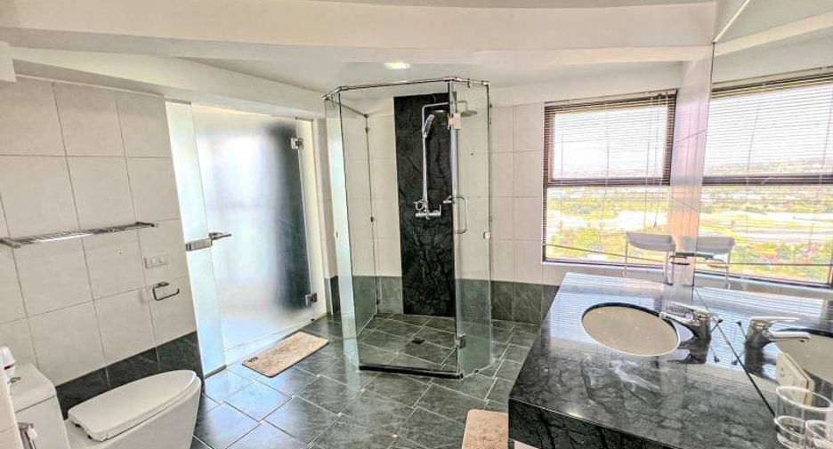 Продажа 3 спальни кондо в Банг Ламунг, Чонбури