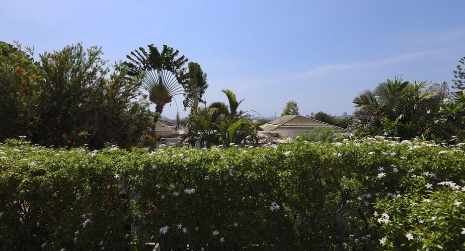 For rent 2 bed house in Bang Lamung, Chonburi