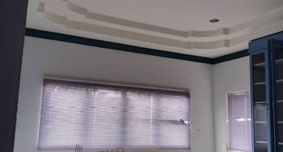 Almacén en venta en Nikhom Phatthana, Rayong