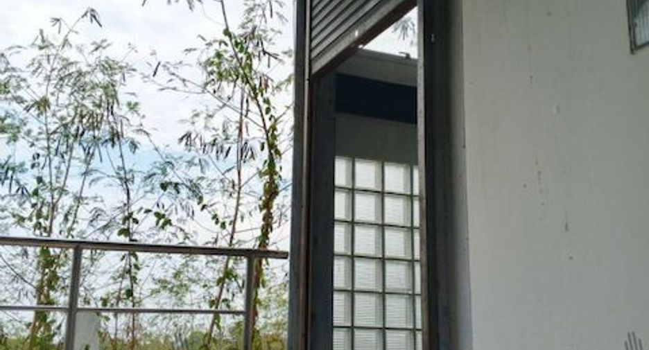 Almacén en venta en Nikhom Phatthana, Rayong
