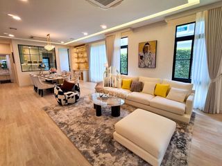 For rent 4 bed house in Saphan Sung, Bangkok
