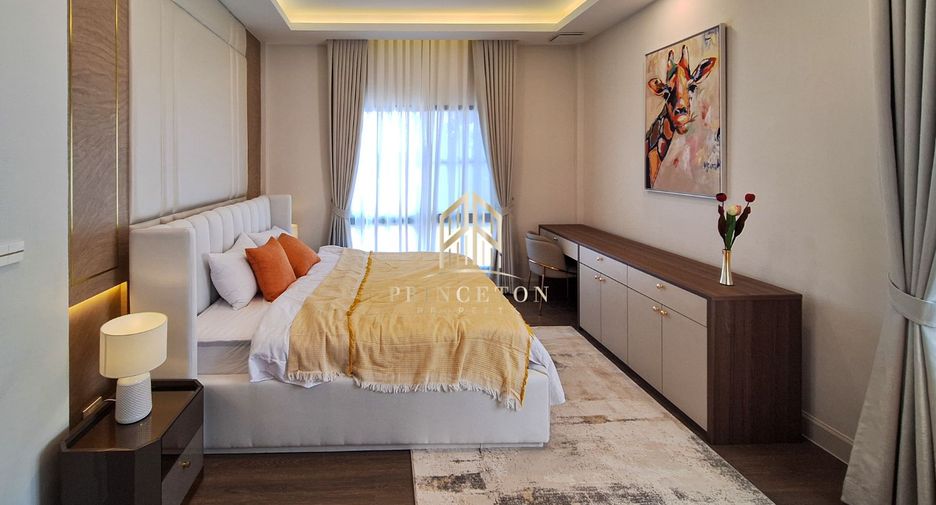 Haus zur Miete und zum Kauf mit 4 Zimmer in Saphan Sung, Bangkok