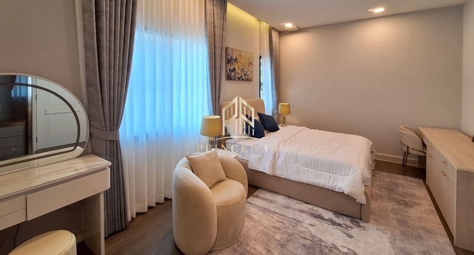 Haus zur Miete und zum Kauf mit 4 Zimmer in Saphan Sung, Bangkok