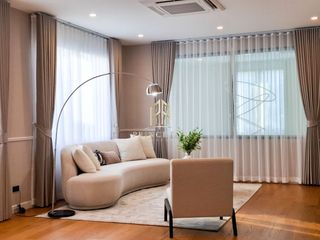 For rent and for sale 5 bed house in Saphan Sung, Bangkok