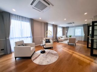 For rent and for sale 5 bed house in Saphan Sung, Bangkok
