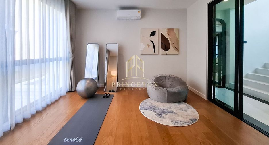 For rent and for sale 5 bedrooms house in Saphan Sung, Bangkok