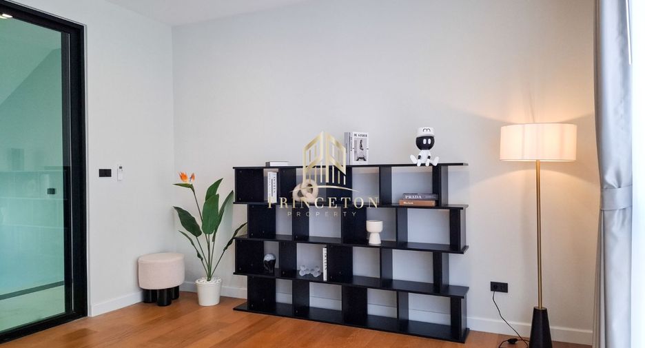 For rent and for sale 5 bedrooms house in Saphan Sung, Bangkok