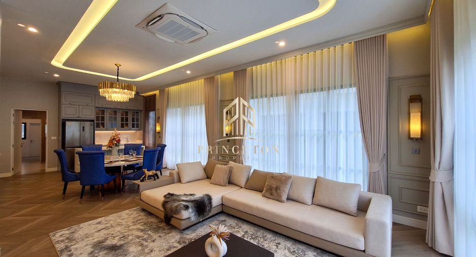 Casa en alquiler y en venta de 4 habitaciones en Bang Kapi, Bangkok