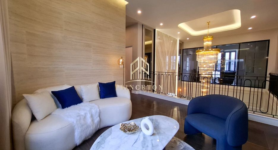 Casa en alquiler y en venta de 4 habitaciones en Bang Kapi, Bangkok