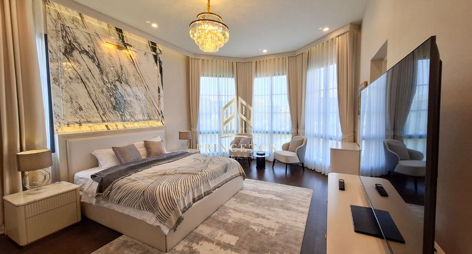 Casa en alquiler y en venta de 4 habitaciones en Bang Kapi, Bangkok