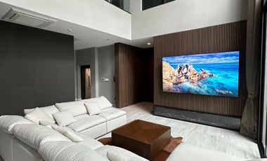 For rent 4 bedrooms house in Saphan Sung, Bangkok