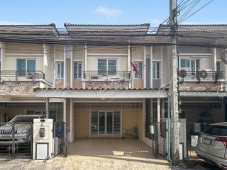 For sale 3 Beds townhouse in Mueang Nonthaburi, Nonthaburi