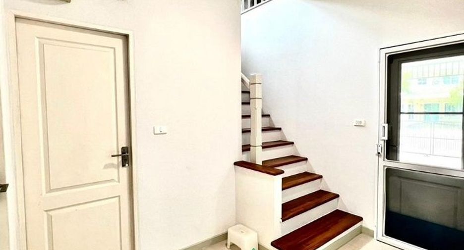 For sale 3 bedrooms house in Sai Mai, Bangkok