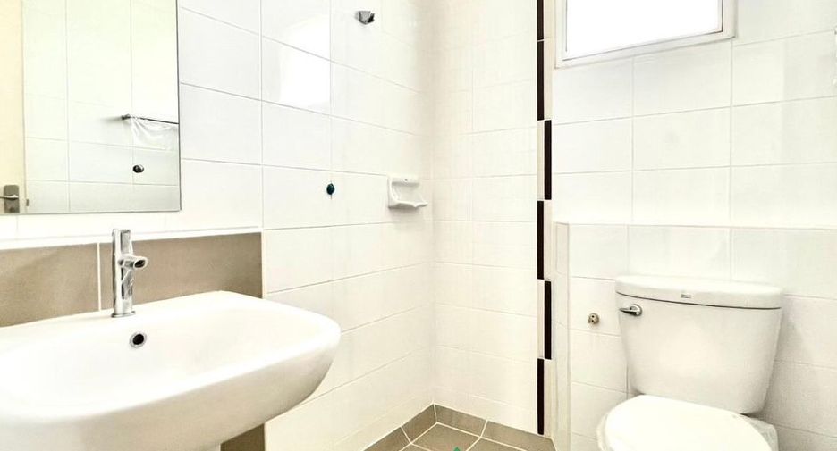 For sale 3 bedrooms house in Sai Mai, Bangkok
