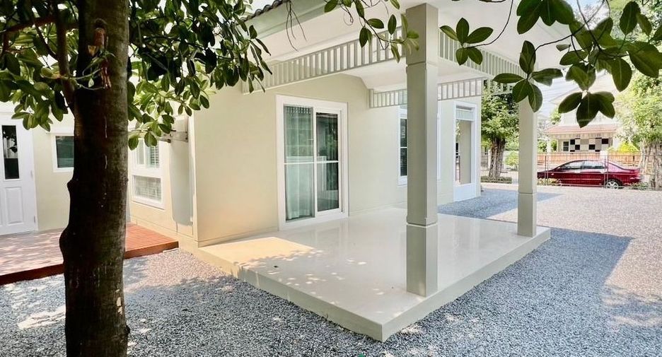 For sale 3 bedrooms house in Sai Mai, Bangkok