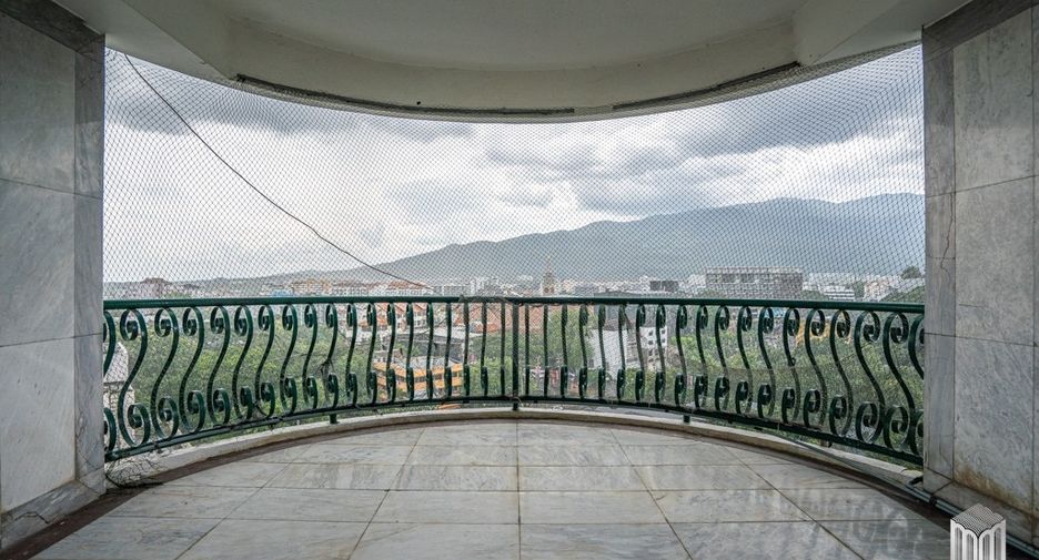 For rent 2 Beds condo in Mueang Chiang Mai, Chiang Mai