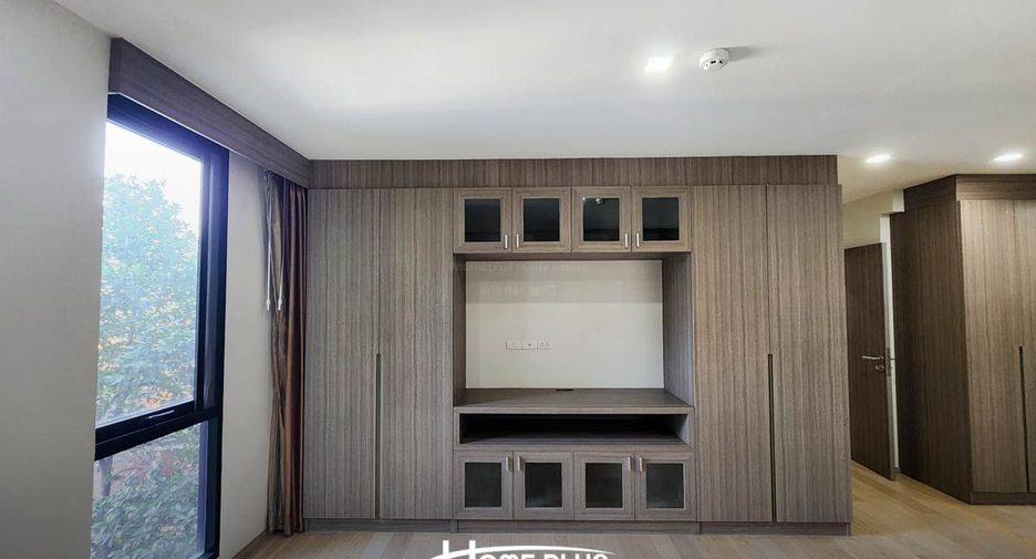 For rent and for sale 3 bedrooms condo in Watthana, Bangkok