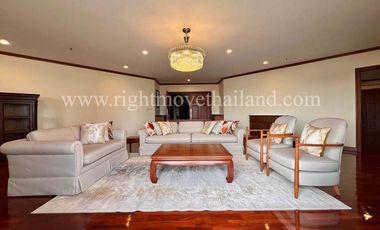 For rent 3 Beds condo in Khlong Toei, Bangkok
