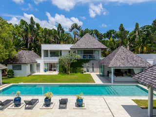 For rent 5 bedrooms villa in Thalang, Phuket