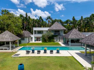 For rent 5 bedrooms villa in Thalang, Phuket