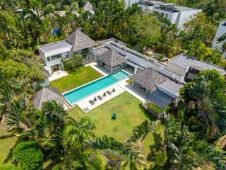 For rent 5 bedrooms villa in Thalang, Phuket