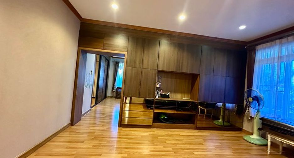 ขาย 5 เตียง บ้านเดี่ยว ใน ศรีราชา, ชลบุรี
