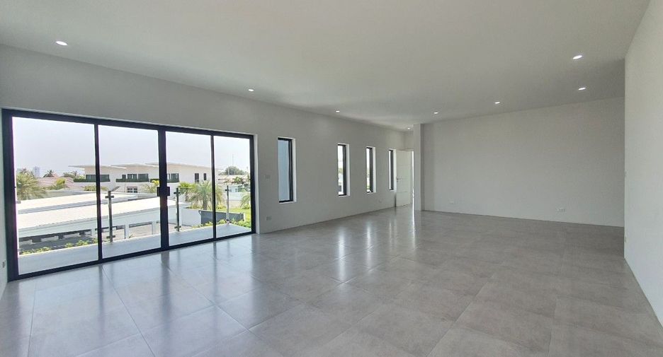 For sale 4 bedrooms villa in Cha Am, Phetchaburi