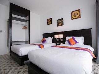 For sale 14 bed hotel in Mueang Sukhothai, Sukhothai