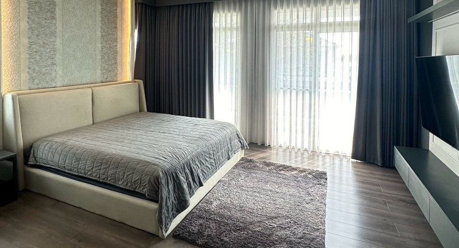 For sale 4 bedrooms house in Bang Bua Thong, Nonthaburi