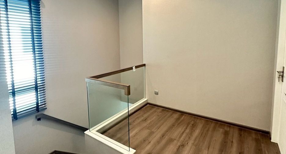 For sale 4 bedrooms house in Bang Bua Thong, Nonthaburi