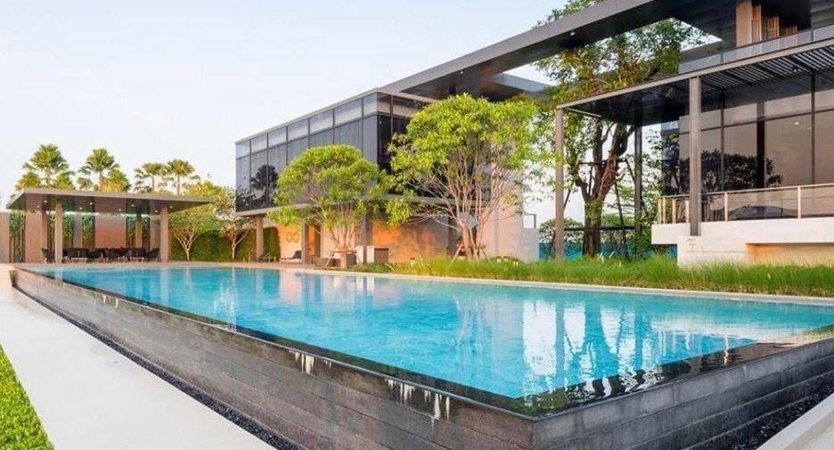 For sale 4 bedrooms house in Bang Bua Thong, Nonthaburi