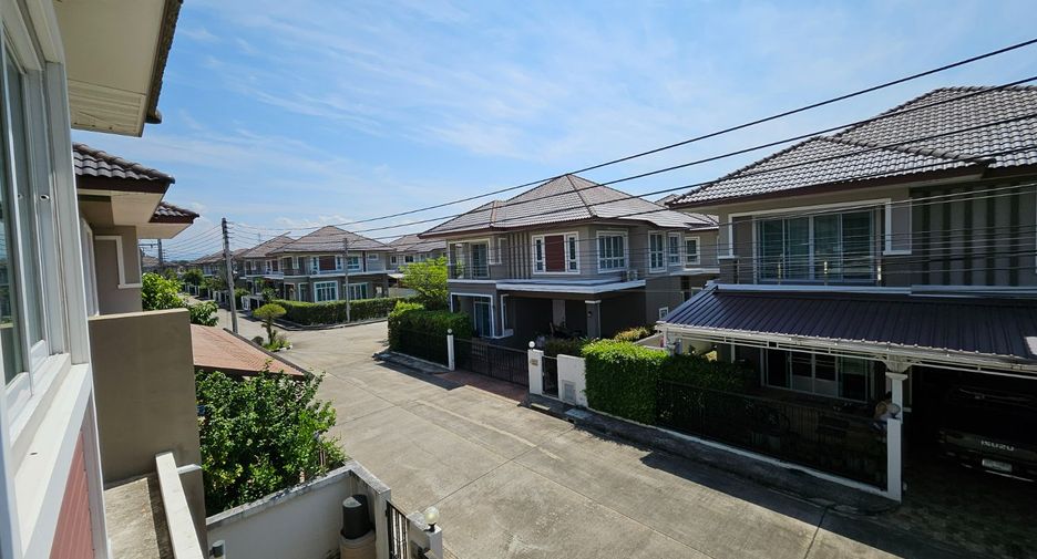 Haus zum Kauf mit 4 Zimmer in San Kamphaeng, Chiang Mai