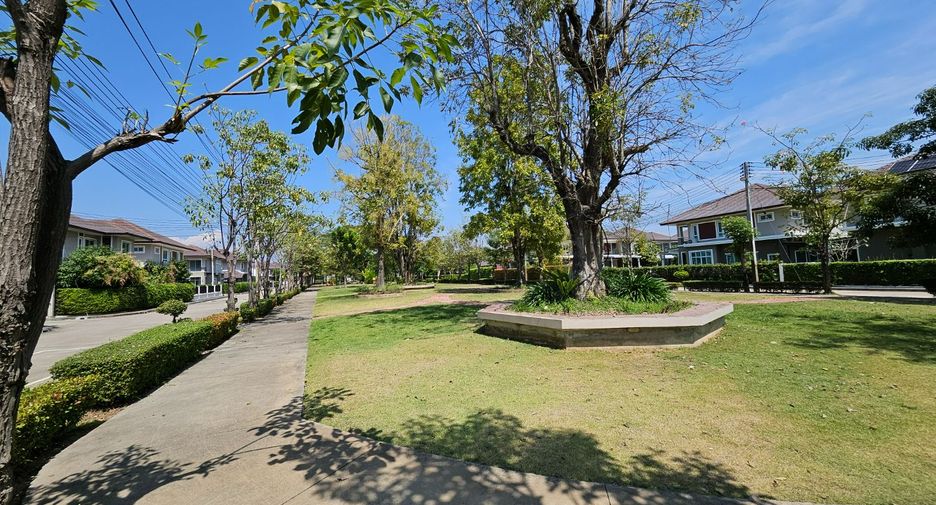 Haus zum Kauf mit 4 Zimmer in San Kamphaeng, Chiang Mai
