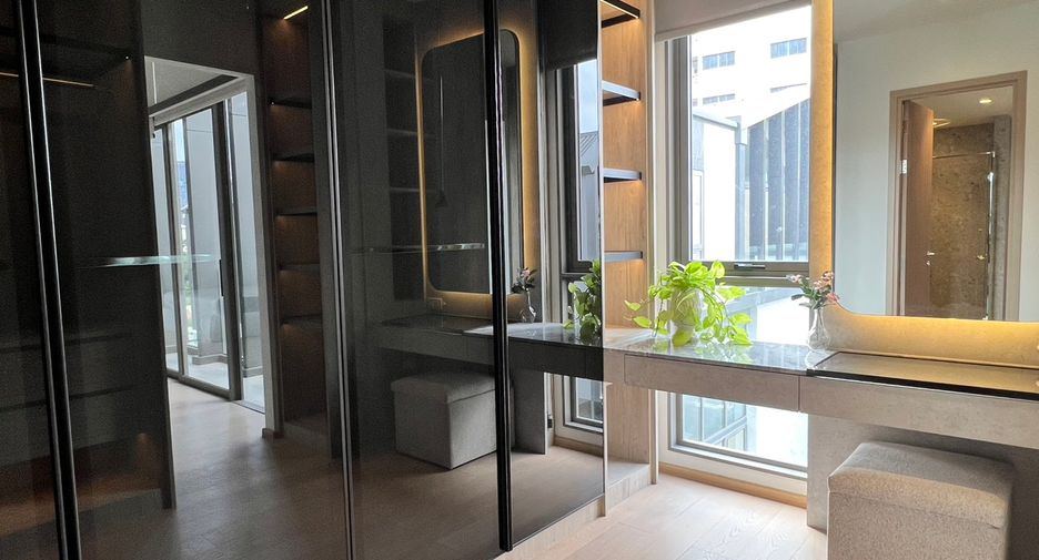 For rent 3 bedrooms house in Phra Khanong, Bangkok