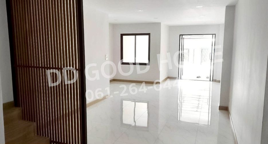 Аренда и продажа 2 спальни таунхаус в Mueang Lampang, Lampang