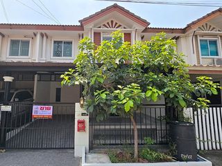 For sale 3 Beds townhouse in Min Buri, Bangkok