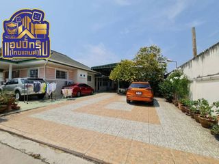 For sale 12 Beds retail Space in Si Racha, Chonburi